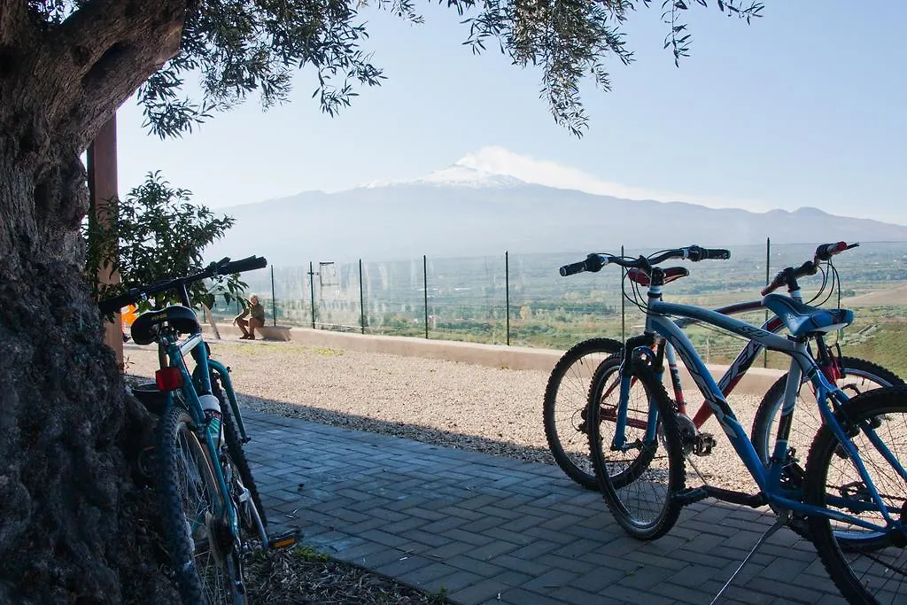 Agriturismo Valle Dell'Etna Roccella Valdemone 0*,  Italië